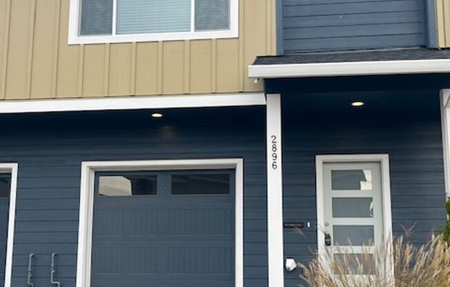 Move in Special - 3 Bedroom 2.5 Bath Townhome Cornelius OR