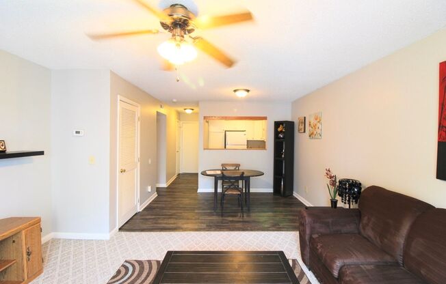 2 beds, 2 baths, $750