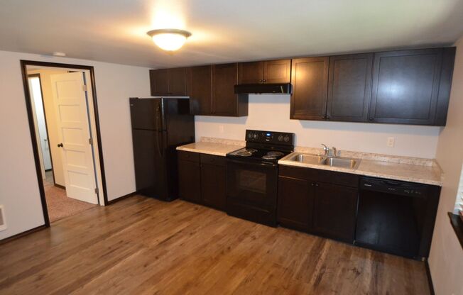 1510 Snyder Ave #1-8