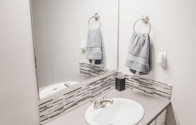 3 beds, 2 baths, 1,250 sqft, $1,695, Unit A101