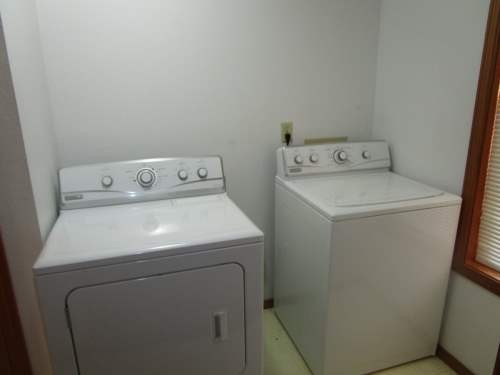 2 beds, 2 baths, $2,000