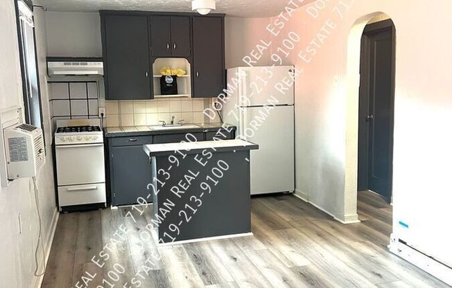2032 W Cucharras St.