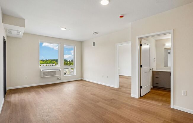 2 beds, 2 baths, 938 sqft, $2,325, Unit 215