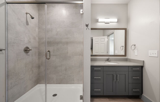 Studio, 1 bath, 646 sqft, $1,575