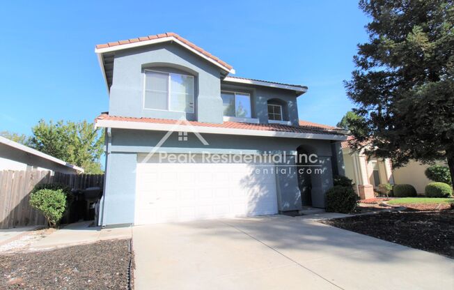 Wonderful Elk Grove 4bd/2.5ba Home with 2 Car Garage