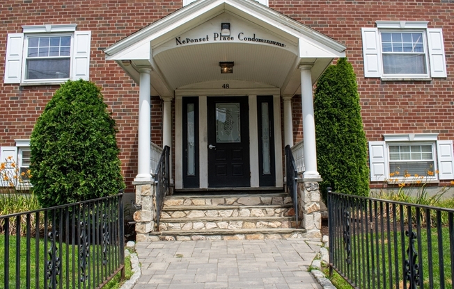 48 Coffey Street