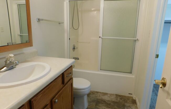 3 beds, 2 baths, $1,900