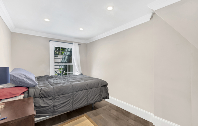 25 PILLING ST