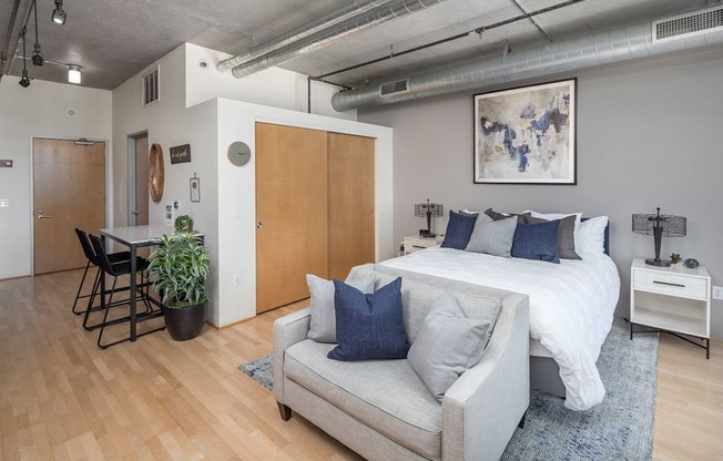 Large Bedroom at The Wyatt, Portland, Oregon