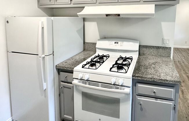 1 bed, 1 bath, $1,990, Unit 14