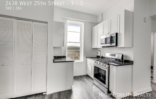 2438 W 25 ST
