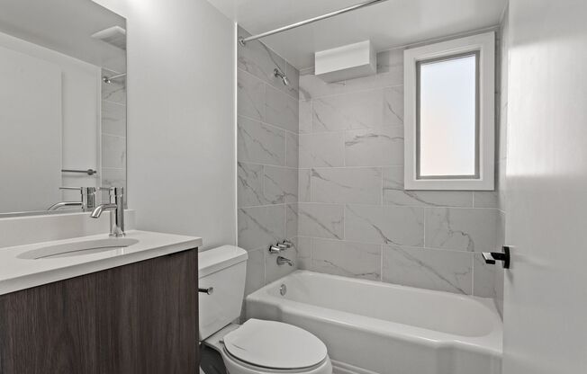 2 beds, 1 bath, 603 sqft, $1,825, Unit 5950-106