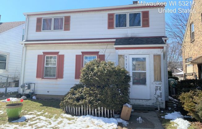 4BR, YARD, PARKING, BASEMENT