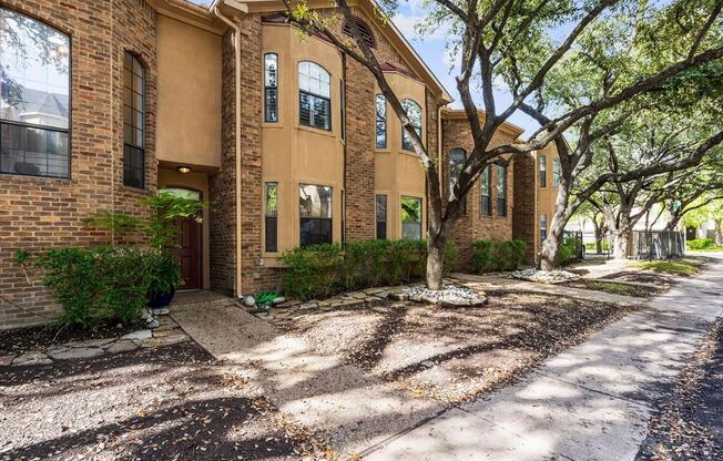 Highly Upgraded 2-Bedroom Townhome Available for Rent!