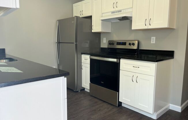 Studio, 1 bath, 300 sqft, $1,999, Unit 45 Monarch Way Apt 204