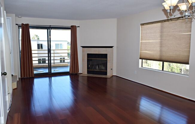 One Week Free Special! Modern 2 Bed 2.5Bath Townhome with Garage, Balconies & In-Unit Laundry in Linda Vista