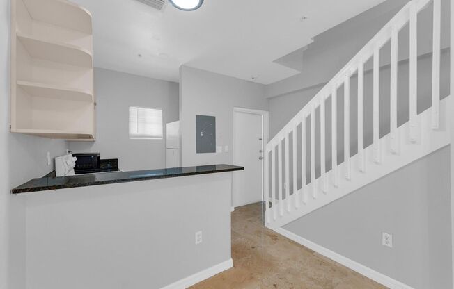 1 bed, 1.5 baths, 693 sqft, $1,950, Unit 208