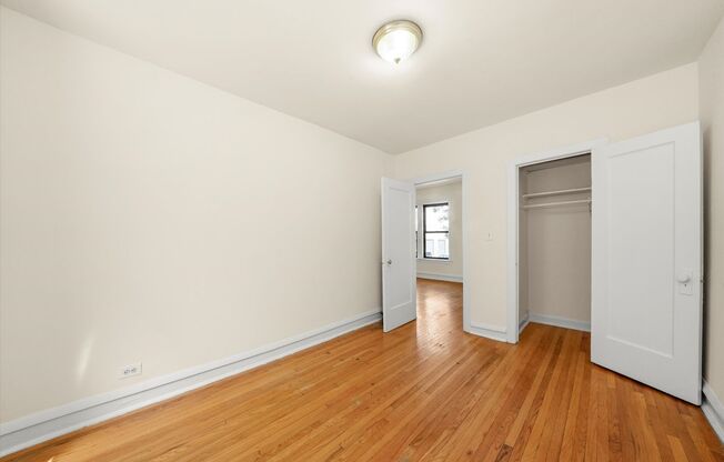 1 bed, 1 bath, 573 sqft, $1,895, Unit 2706-1FF