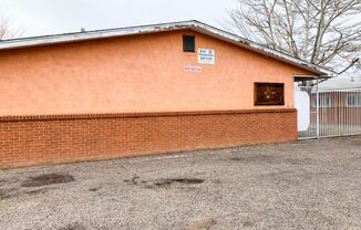 143 General Arnold ST NE