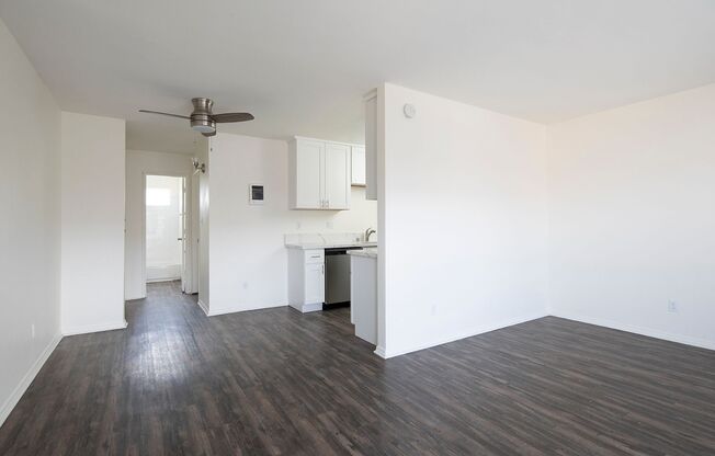 Pier View Apartments