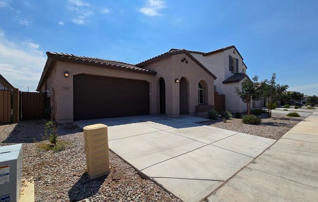 Solar home!  4/3 close to parks