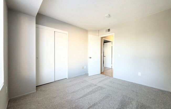 2 beds, 2 baths, $2,495, Unit Unit 338