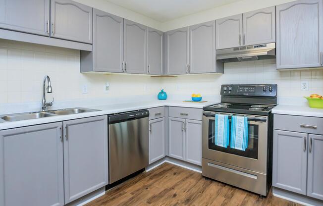 2 beds, 2 baths, 1,185 sqft, $1,540