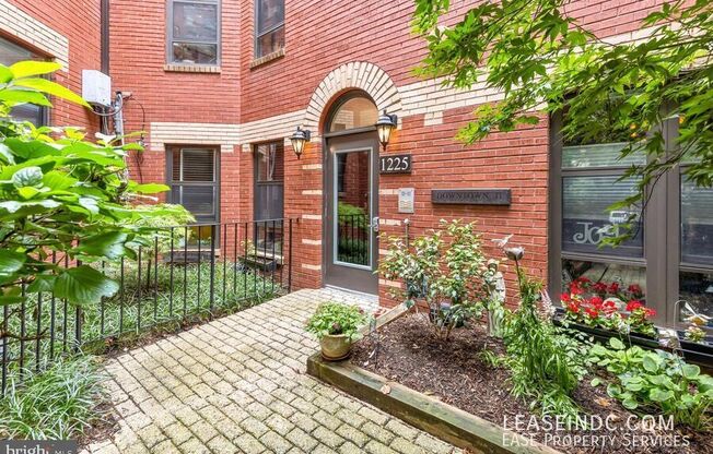 1225 N ST NW