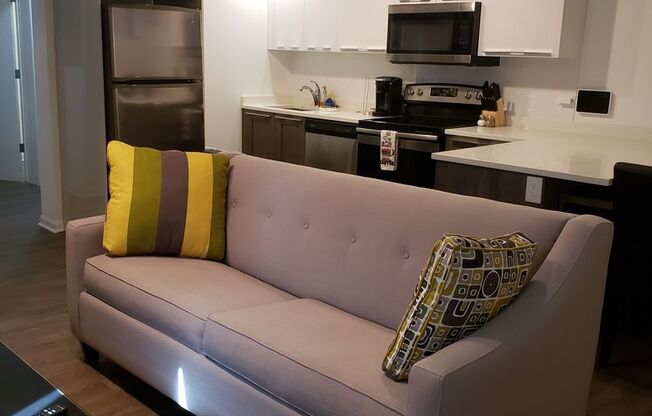 1 bed, 1 bath, $1,795, Unit 102