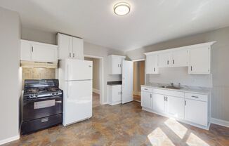 15827 Trafalgar Ave