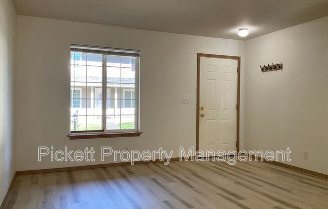 681 NORTHPARK LN