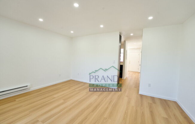 100 MARIN CTR DR
