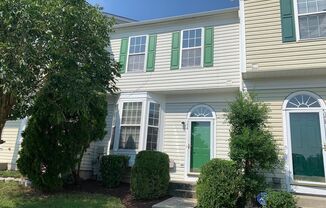 Gorgeous 3bd 2.5bth updated townhouse in Odenton.