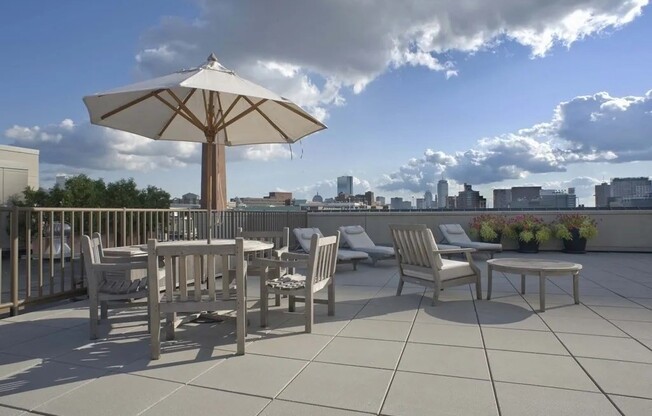 2 beds, 2 baths, 1,125 sqft, $4,000, Unit 503