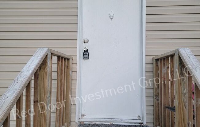 3 beds, 2 baths, $1,595