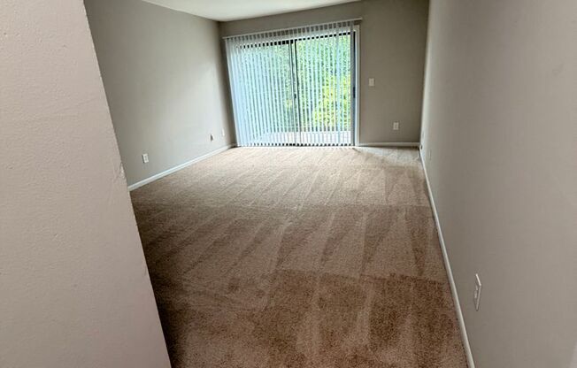 Looking For Convenience? Well, Look No Further!  Located directly on the Lynx Blue Line 15 minutes from Uptown Charlotte