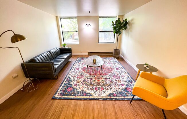 2 beds, 1 bath, 788 sqft, $2,395, Unit 102