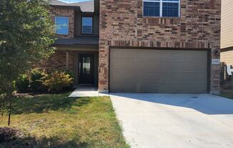 3 beds, 2 baths, $2,100