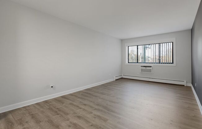 1 bed, 1 bath, 577 sqft, $1,800, Unit 343