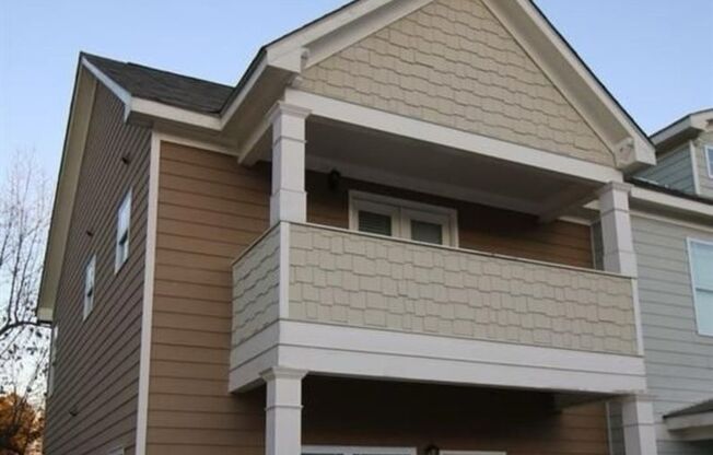 Charming 3BR Townhome in Norcross
