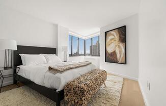 1 bed, 1 bath, 686 sqft, $6,400, Unit 18R