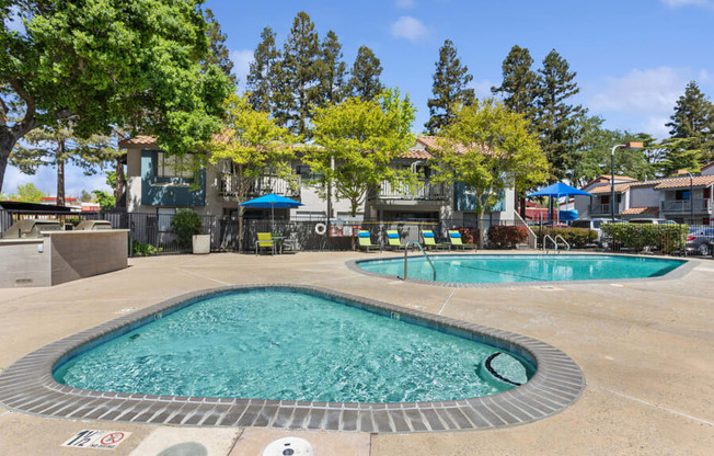 our apartments in mission viejo have a resort style pool