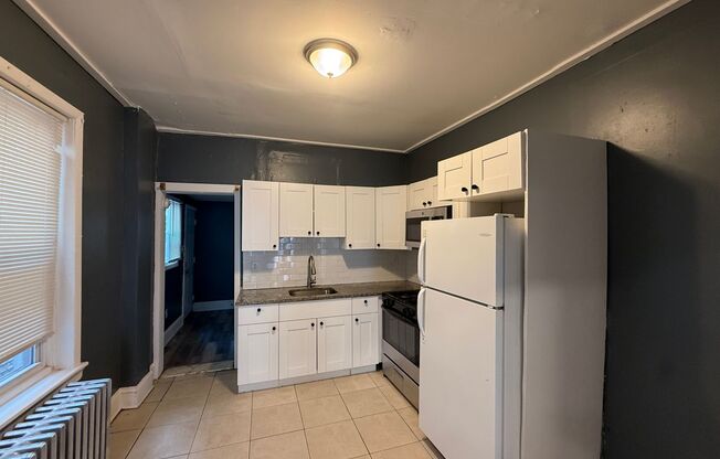 Beautiful 3BR Port Richmond Townhome