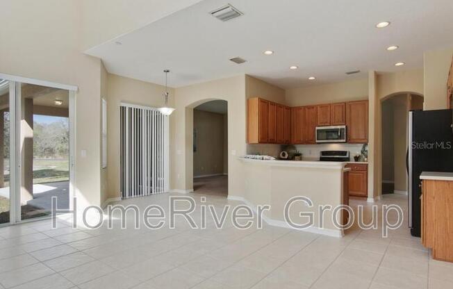 6217 BRIDLEFORD DR
