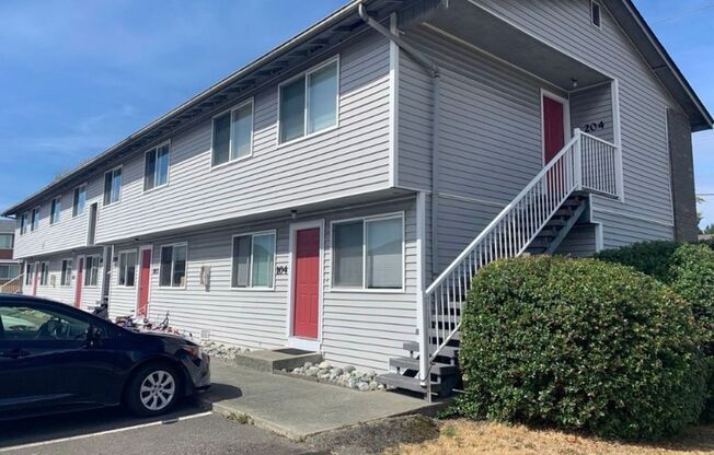 Borders Edge Apartments - Oak Harbor St