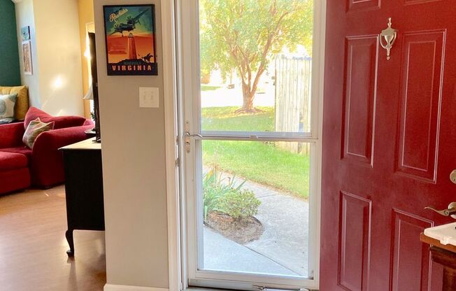 3BD/2.5BA Home in Chicks Beach with Garage & Private Back yard!