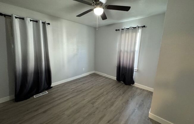 3 beds, 1 bath, $1,150