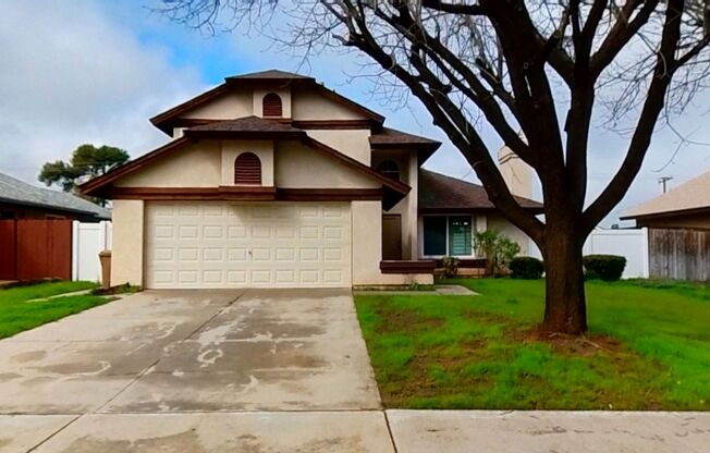 Beautiful 4 Bedroom 3 Bathroom Home in Yucaipa!