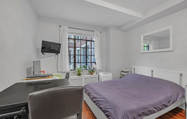 Studio, 1 bath, $2,600, Unit 318