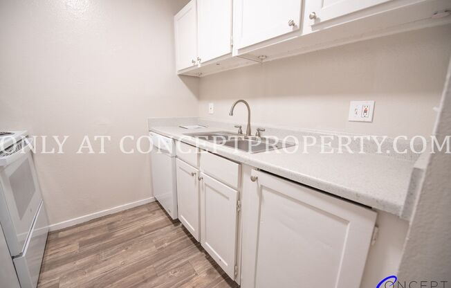 2 beds, 1 bath, 725 sqft, $1,199, Unit A9